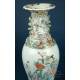 Importante Pareja de Jarrones de Porcelana China Antigua. 60 cms. Periodo Qing. S. XIX