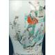 Importante Pareja de Jarrones de Porcelana China Antigua. 60 cms. Periodo Qing. S. XIX