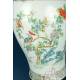 Importante Pareja de Jarrones de Porcelana China Antigua. 60 cms. Periodo Qing. S. XIX