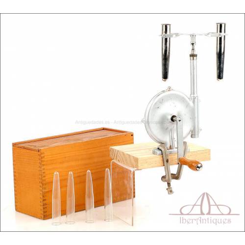 Antique Mechanical Laboratory Centrifuge. 1950s-60s
