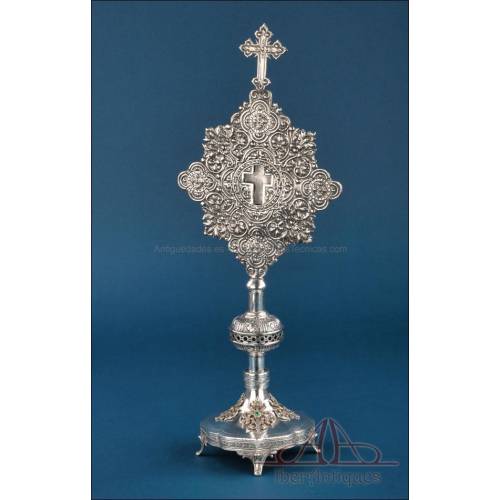 Antiguo Relicario de Plata. José Vilaplana. Valencia, España. Circa 1920