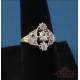 Elegante Anillo antiguo en oro 18K con 7 diamantes naturales.