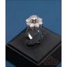 Rosette ring with 9 diamonds in 18K white gold, with certificate