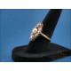 Conjunto Vintage de anillo y pendientes en oro 18K con 36 diamantes y 3 perlas naturales