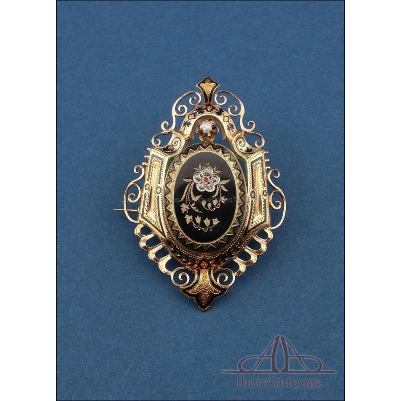 Antique 18K Gold Brooch with Diamond Flower and Pearl ca. 1870
