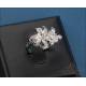 Vintage 18K white gold flower shaped ring with natural diamonds