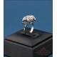 Vintage 18K white gold flower shaped ring with natural diamonds