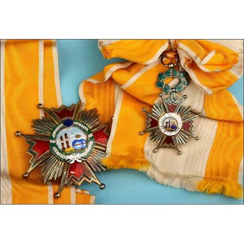 Spain. Order of Isabel the Catholic. With its case.