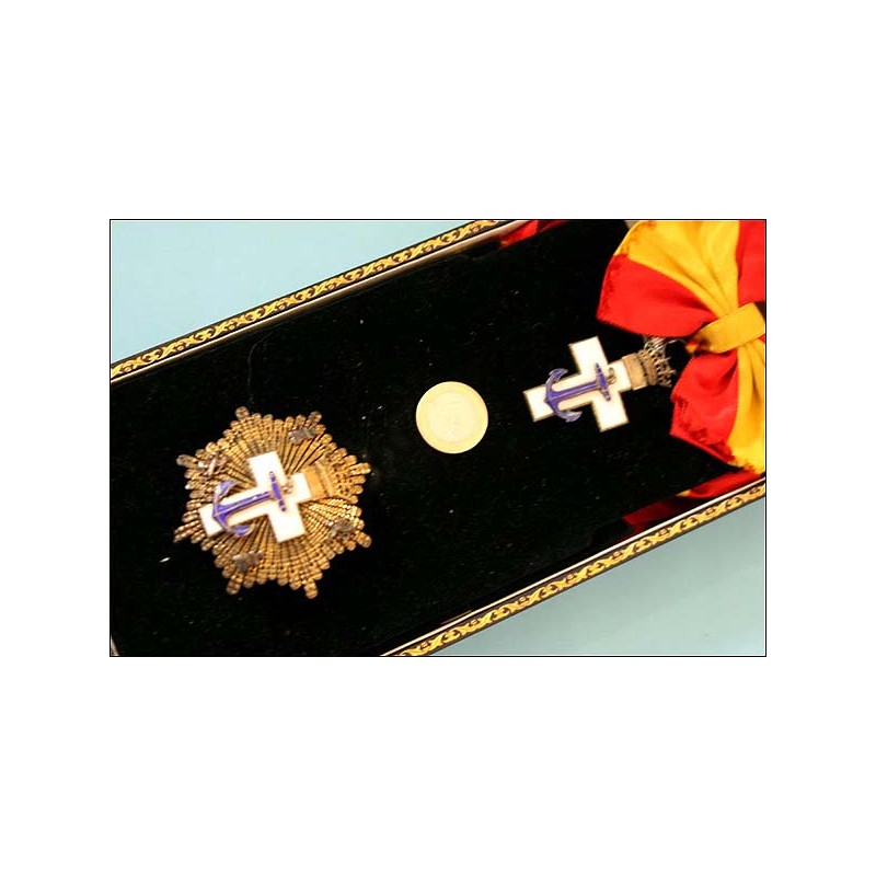 Spain. Order of Naval Merit. Case