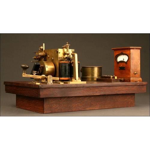 Original Morse Telegraph Station from 1880. Good Condition.