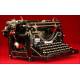 Splendid Underwood 5 Typewriter, Year 1915. Works Fine.