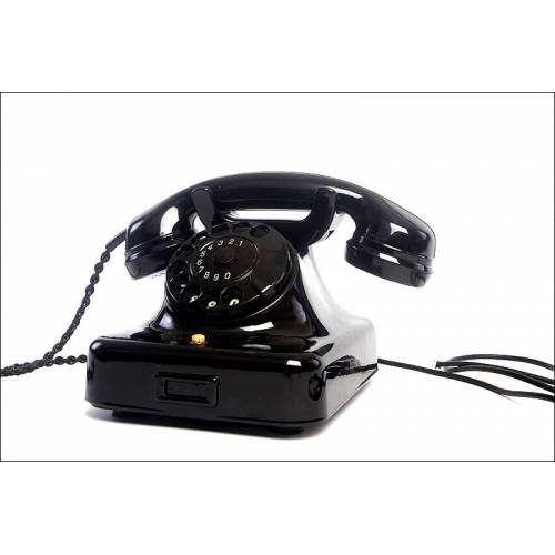 Teléfono Alemán de los Años 40 en Estado Impecable. Puede Conectarse a la Línea Telefónica