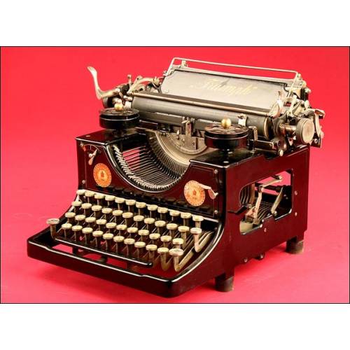 Máquina de escribir Triumph en Perfecto Estado de Funcionamiento, años 20.