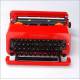 Elegante Máquina de Escribir Vintage Olivetti Valentine. Italia, Años 70