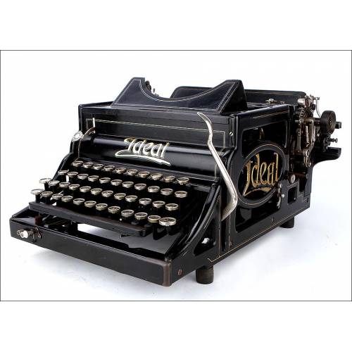 Antique Ideal A Typewriter in perfect working order. Germany, Circa 1900