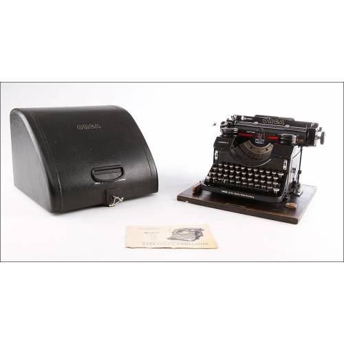 Máquina de Escribir Orga Modell 9 en Muy Buen Estado. Alemania, Circa 1940