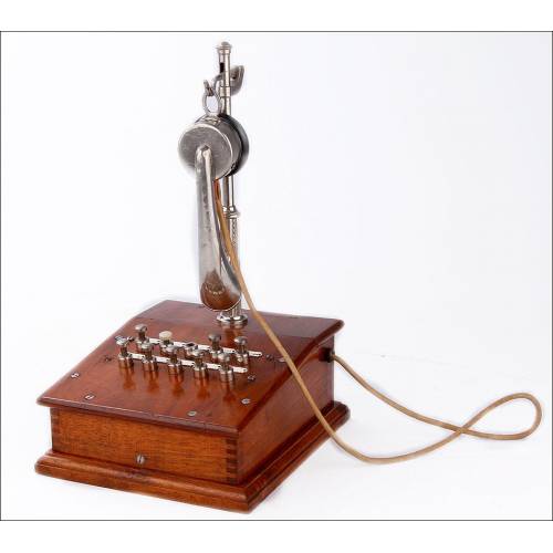 Antiguo Teléfono Centralita en Madera Maciza y Metal Cromado. Francia, Circa 1900