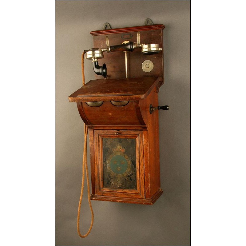 Antique Swedish Telegraf Verkets Verkstad Wall Telephone. Stockholm, ca. 1920.