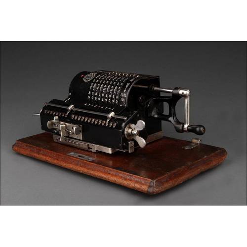Magnificent German Brunsviga Calculator, Circa 1920. In Very Good Condition and Working Perfectly