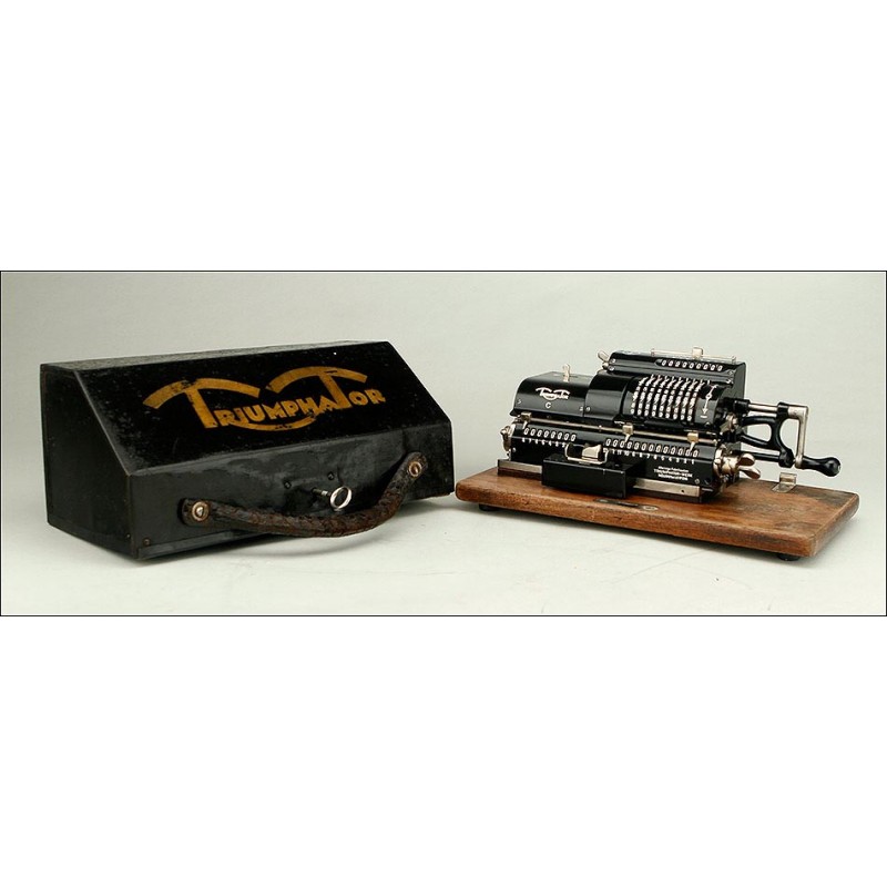 Beautiful Triumphator C Mechanical Calculator with Original Cover. Germany, 20's-30's