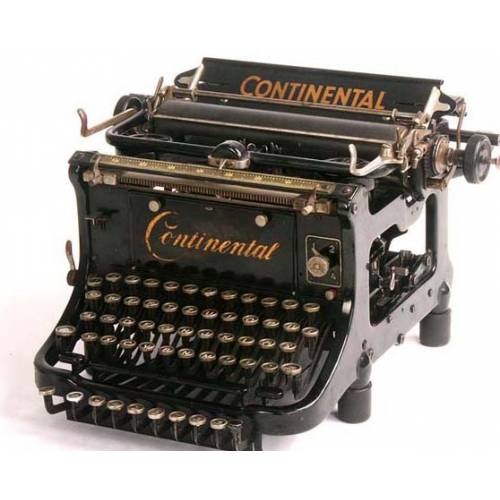 Antigua máquina de escribir Continental. 1917