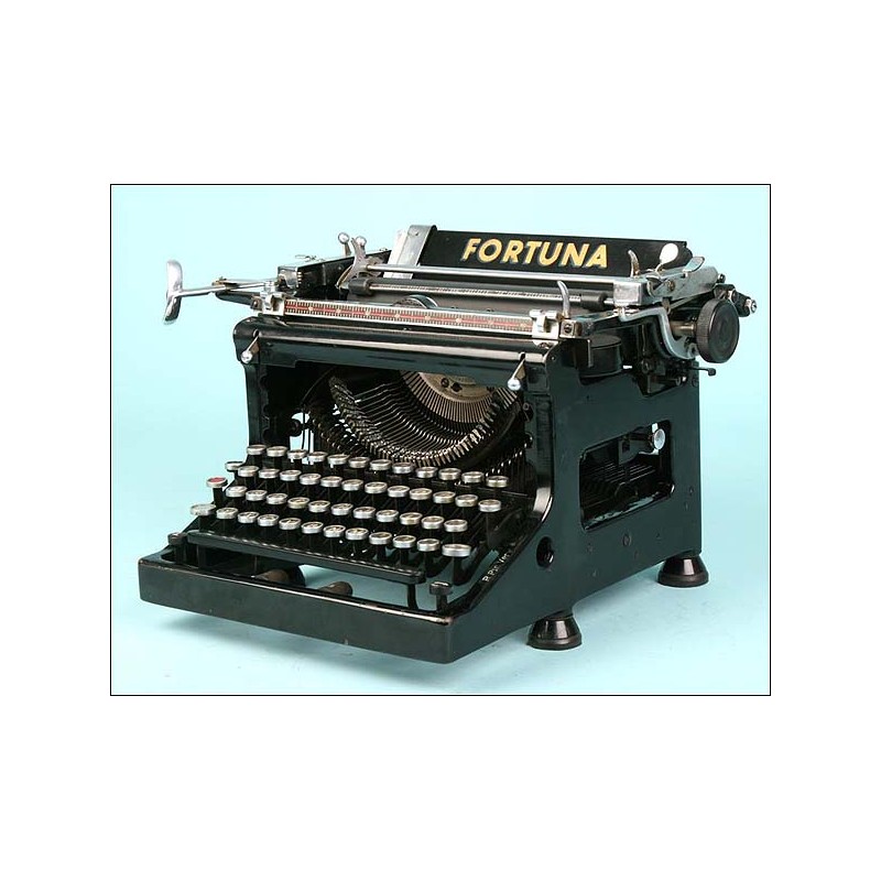 Typewriter Fortuna C.1928