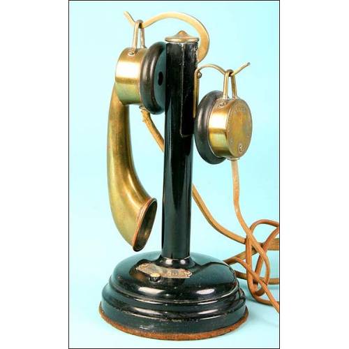 Thomson-Houston telephone marked 'Unis France' no. 45260.C.1910.