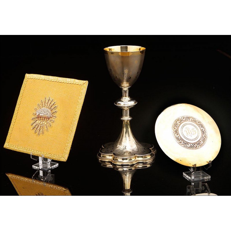 Beautiful Solid Silver Chalice and Paten Set with Embroidered Palia. France, XIX Century