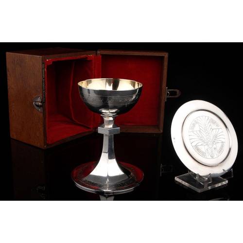 Magnificent Solid Silver Chalice and Paten Set. France, 1st Quarter of XX Century