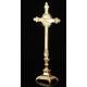 Antiguo Crucifijo de Pie Fabricado en Francia en el Siglo XIX. En Perfecto Estado de Conservación