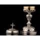 Beautiful French Ciborium in Solid Silver Gilt and metal foot. XIX Century