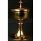 Church ciborium in gilded silver. S. XX. 25 cms high.