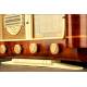 French Radio Mahogany Veneered. Years 30 of S. XX. Working perfectly at 220 V