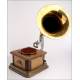 Beautiful horn gramophone in very good condition. 1920's