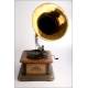 Beautiful horn gramophone in very good condition. 1920's