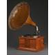 horn gramophone, Ca. 1910.