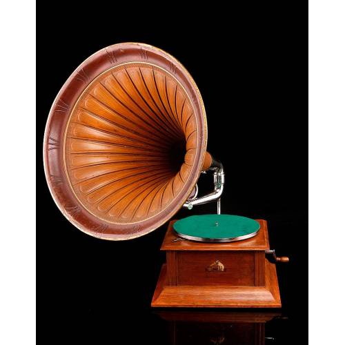 horn gramophone HMV, 1910