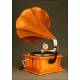 Rare German Parlophone Gramophone, 1910. With horn imitating wood.