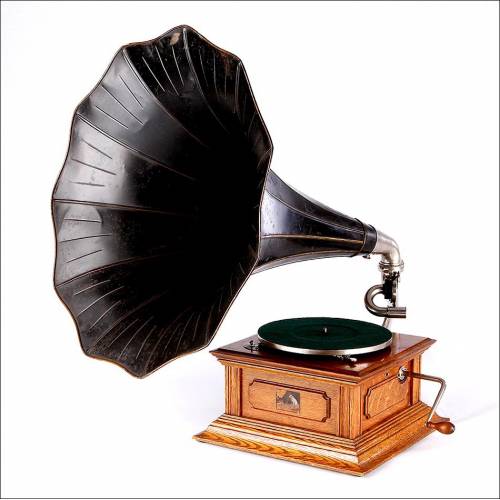 Bellísimo Gramófono de Trompeta La Voz De Su Amo, Monarch IV. Inglaterra, 1913