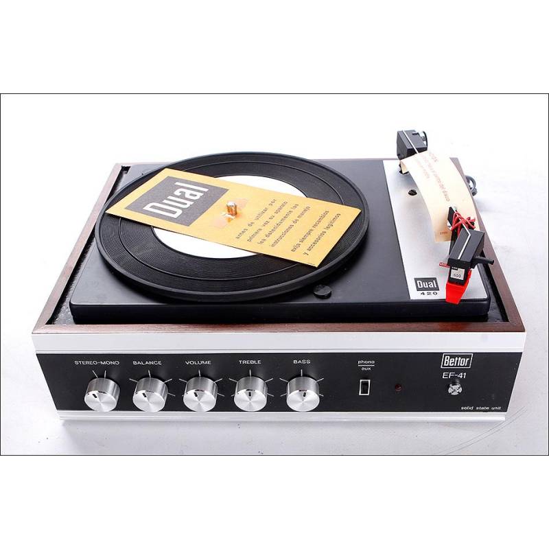 Magnificent Tocadiscos Bettor Dual 420 in Mint Condition. Spain