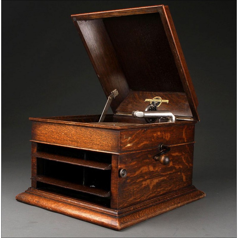 Columbia Table Gramophone, 1927