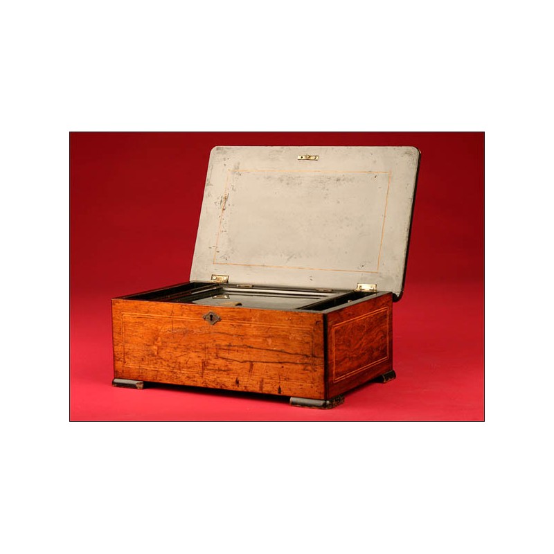 Beautiful Music Box with Six Melodies. 1890-1900.