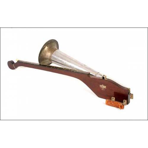 Very rare Stroviols violin-gramophone. 1910. Augustus Stroh