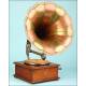 Pathé gramophone model 2 with two-color copper bell. 1912