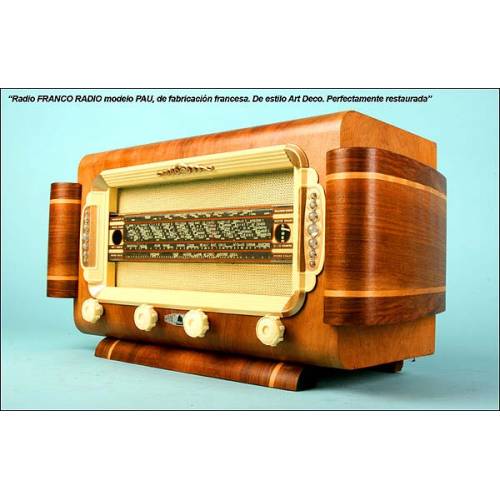 Radio FRANCQ RADIO-PAU. Fabricación francesa. Años 40.