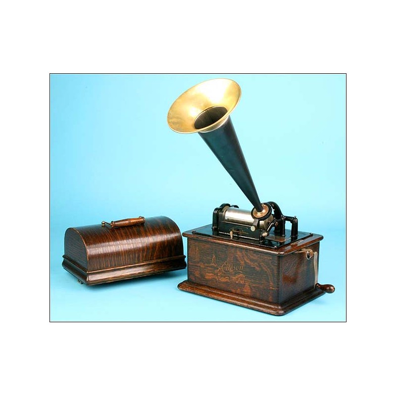 Edison standard phonograph. 1910