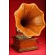 Victor I (HMV) Gramophone with Wooden Trumpet, ca. 1905.