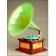 Spanish horn gramophone, Electro Parlonet, Year 1915.