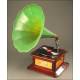 Spanish horn gramophone, Electro Parlonet, Year 1915.