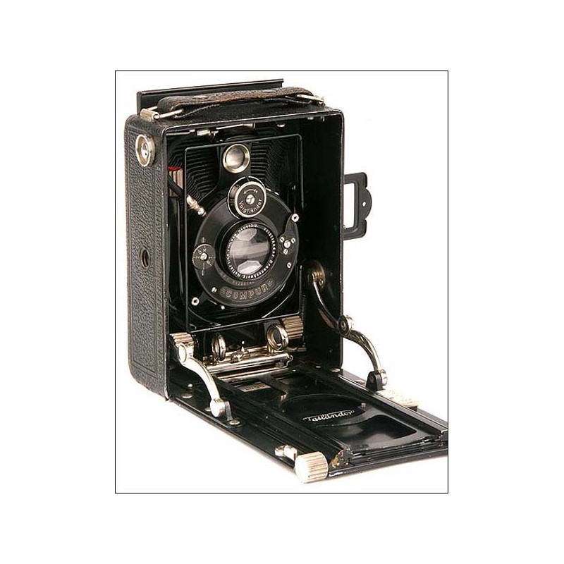 Antique Voigtländer bellows camera. 1926. In a fired state.